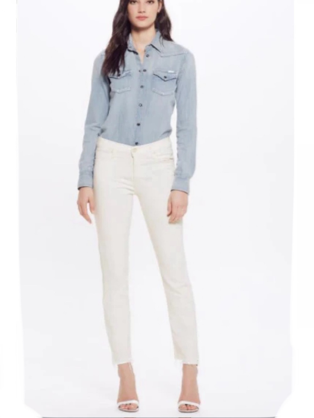 MOTHER The Rascal Ankle Snippet Jeans in Whipping the Cream Frayed Hem Cropped